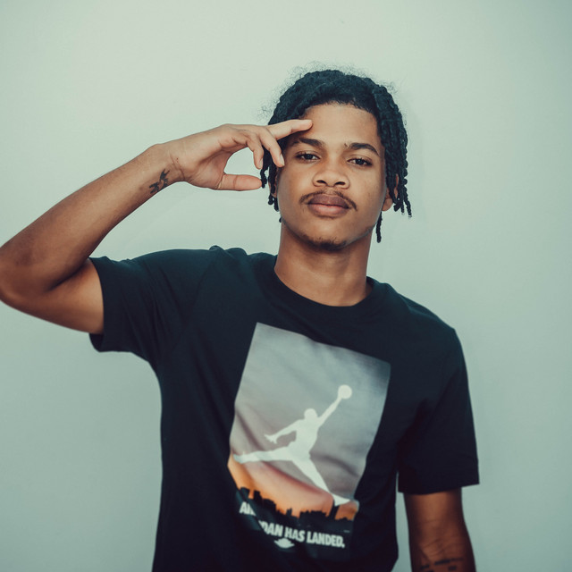 artist photo